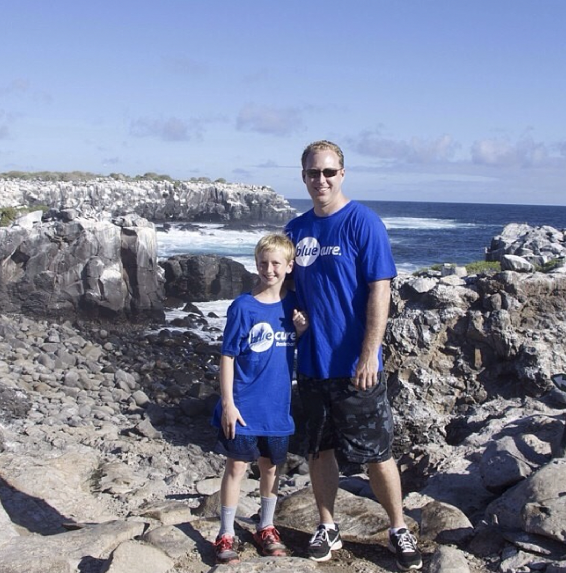 Supporter in Galápagos Islands
